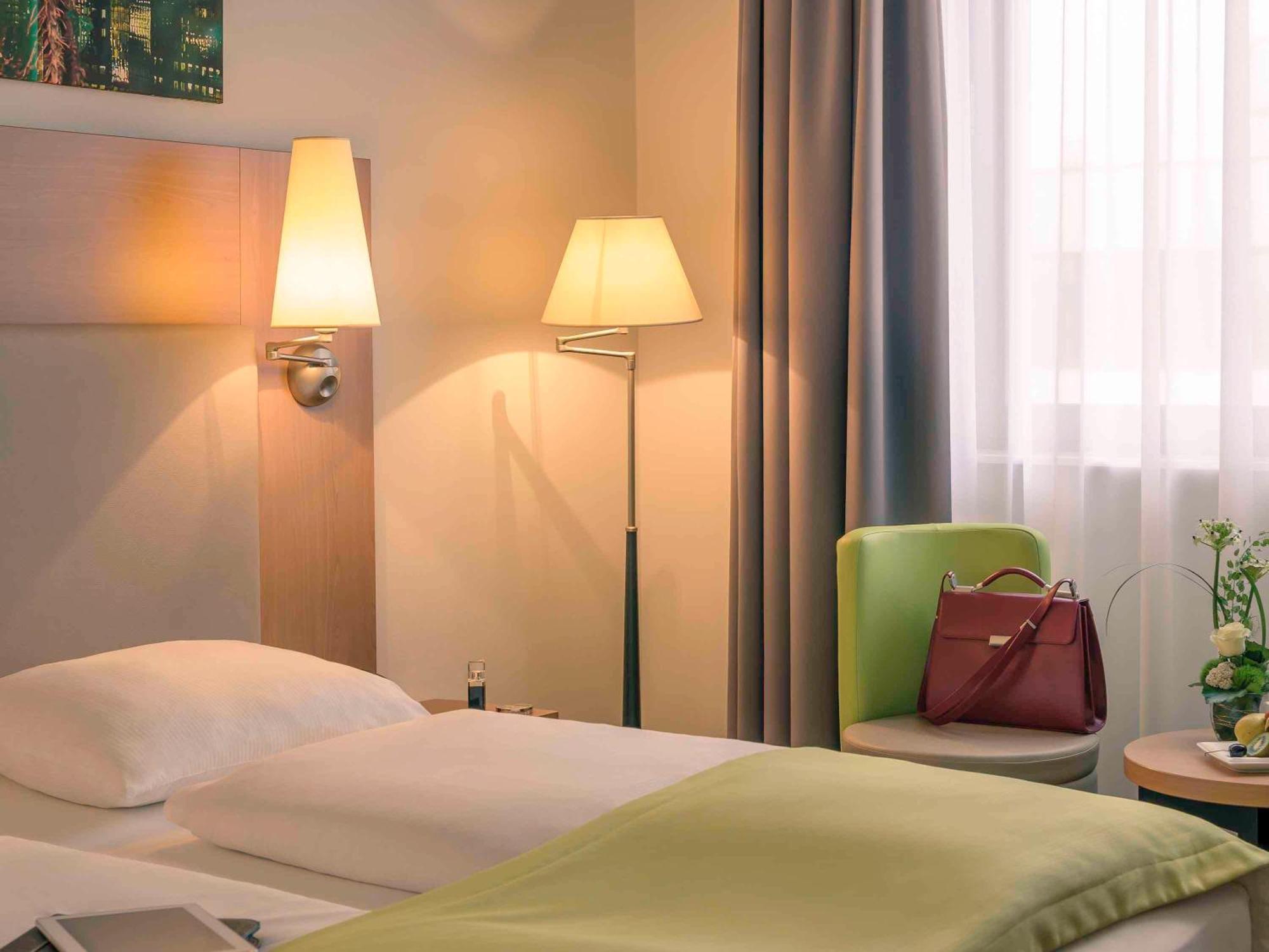 Mercure Hotel Frankfurt Eschborn Sued Exterior photo